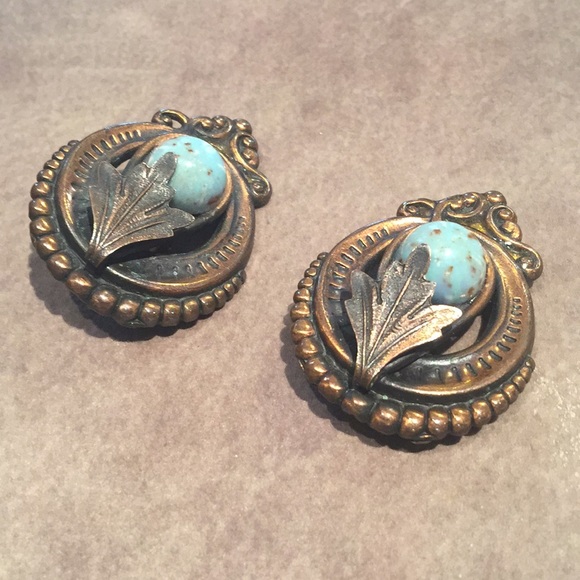 Vintage Jewelry - Vintage Southwestern Turquoise Patina Earrings